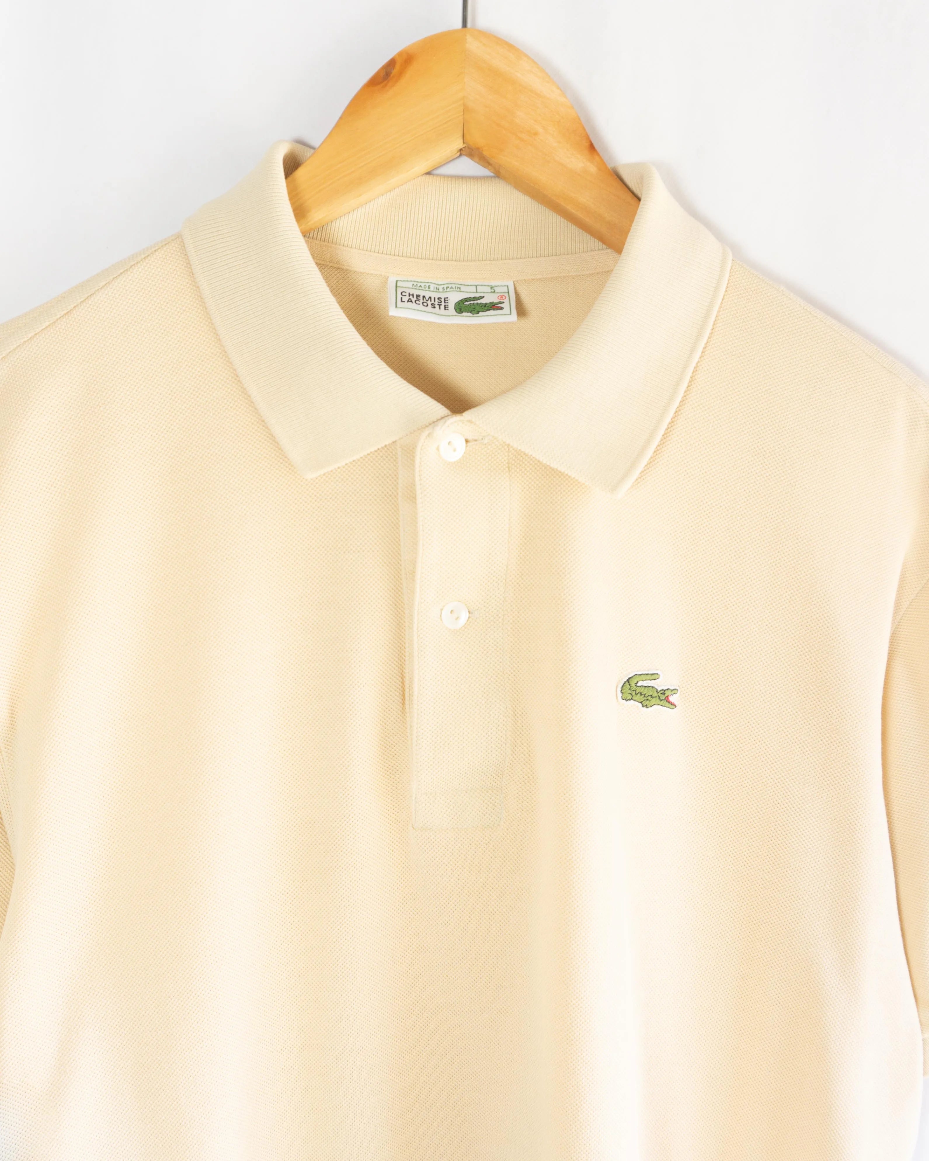 Polo Lacoste Vintage Color Crema — Talla M
