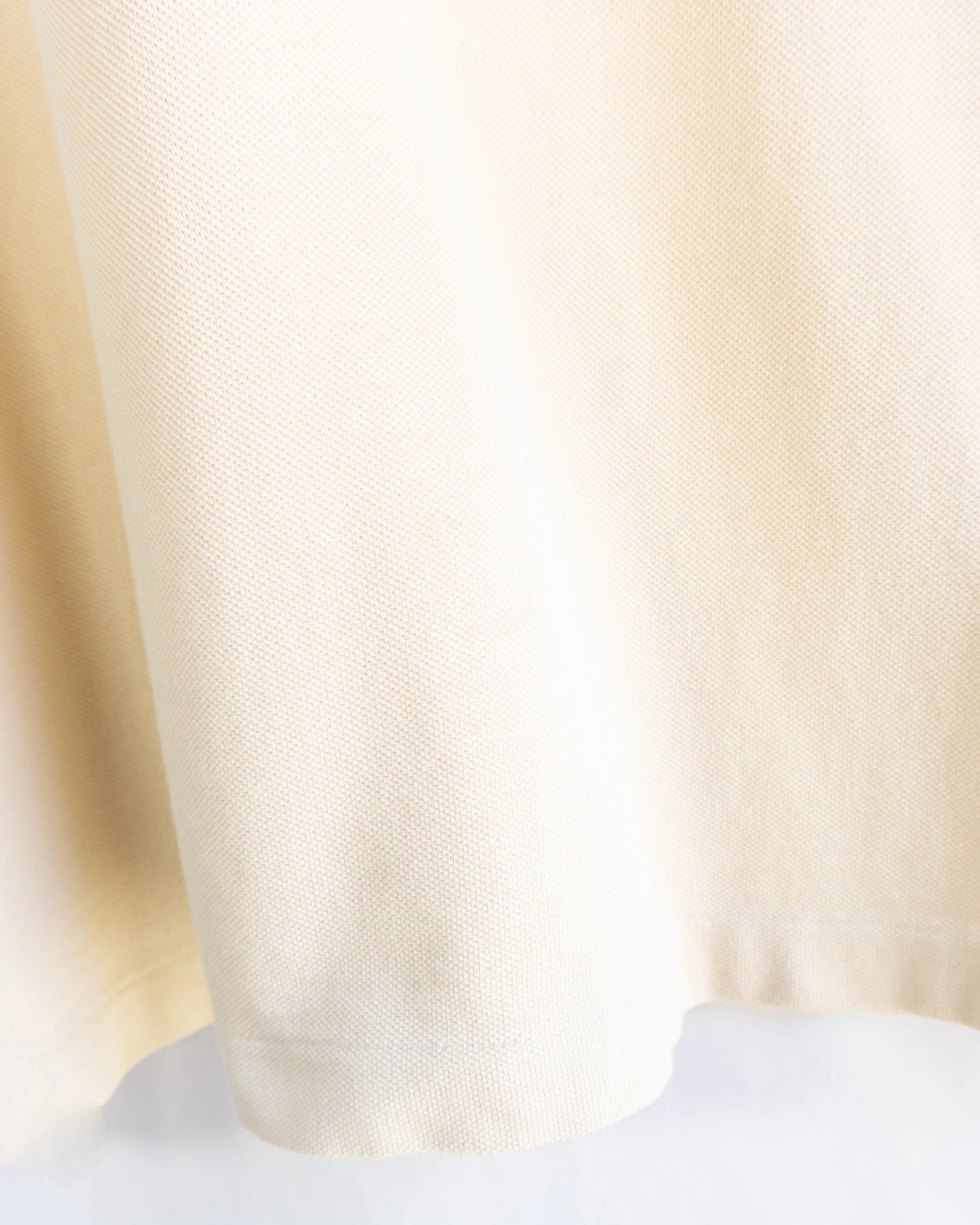 Polo Lacoste Vintage Color Crema — Talla M
