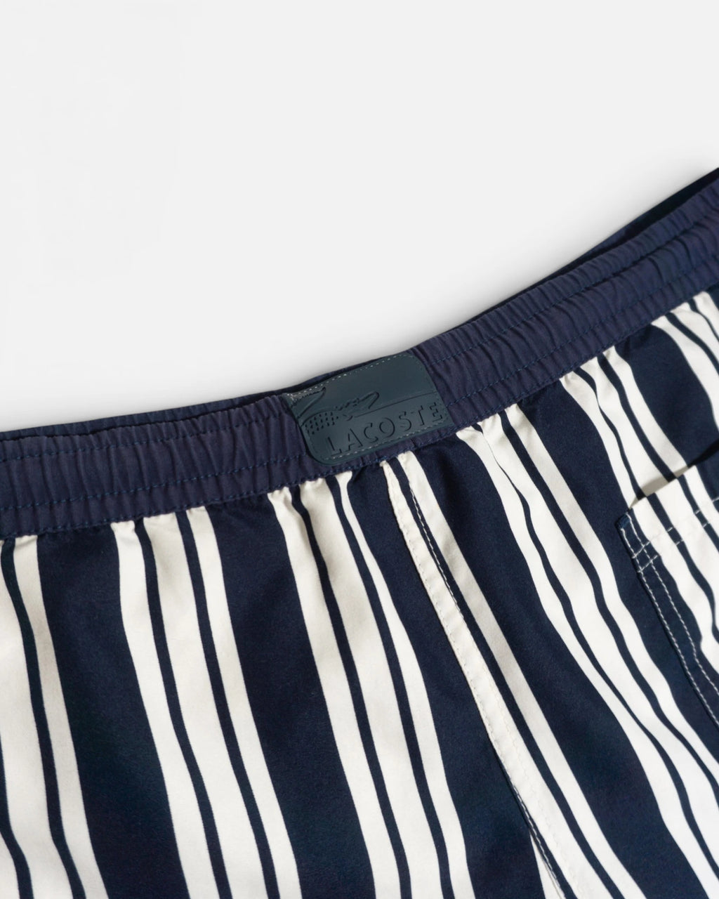 Bañador Lacoste de Rayas Azul Marino — Talla M