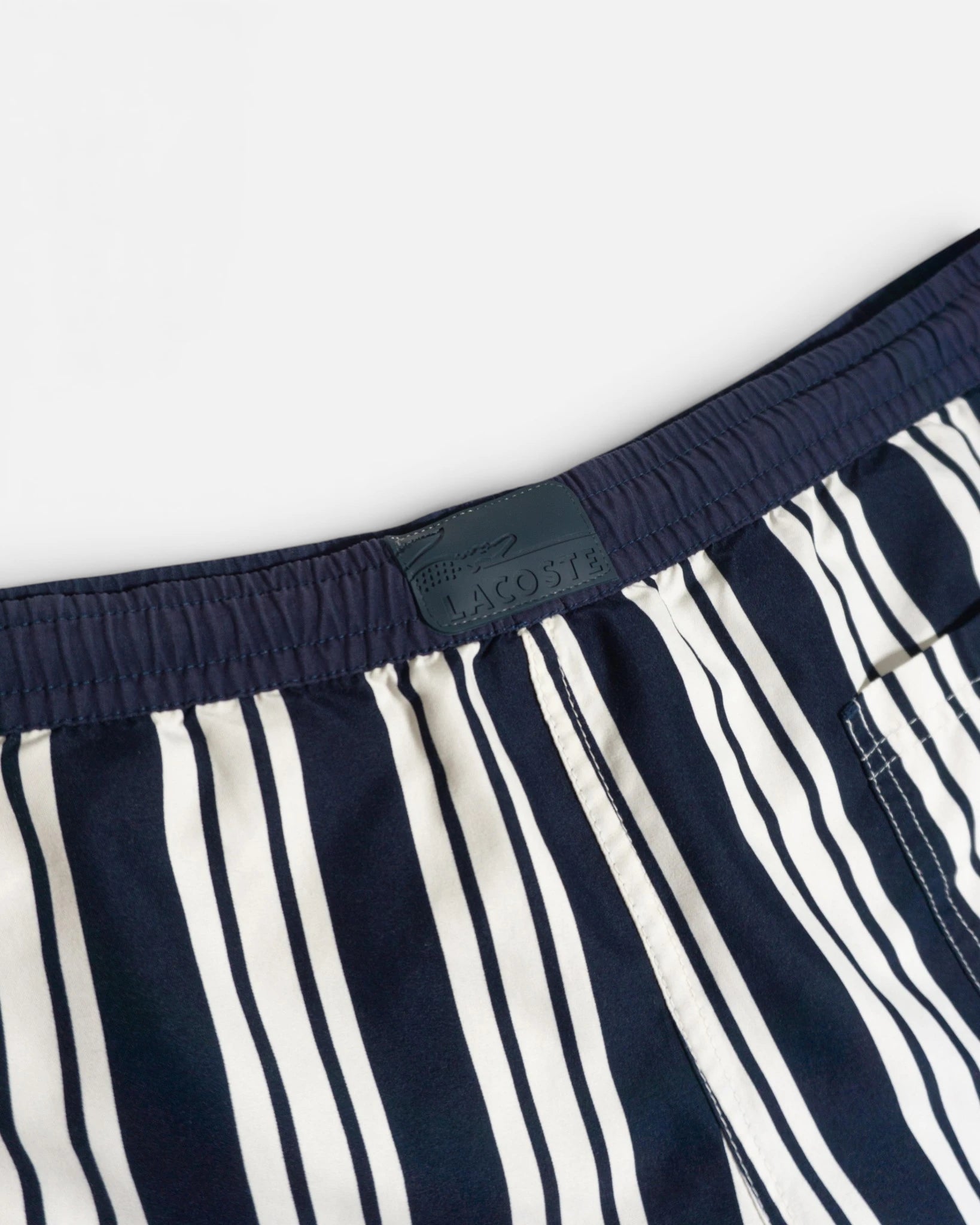 Bañador Lacoste de Rayas Azul Marino — Talla M