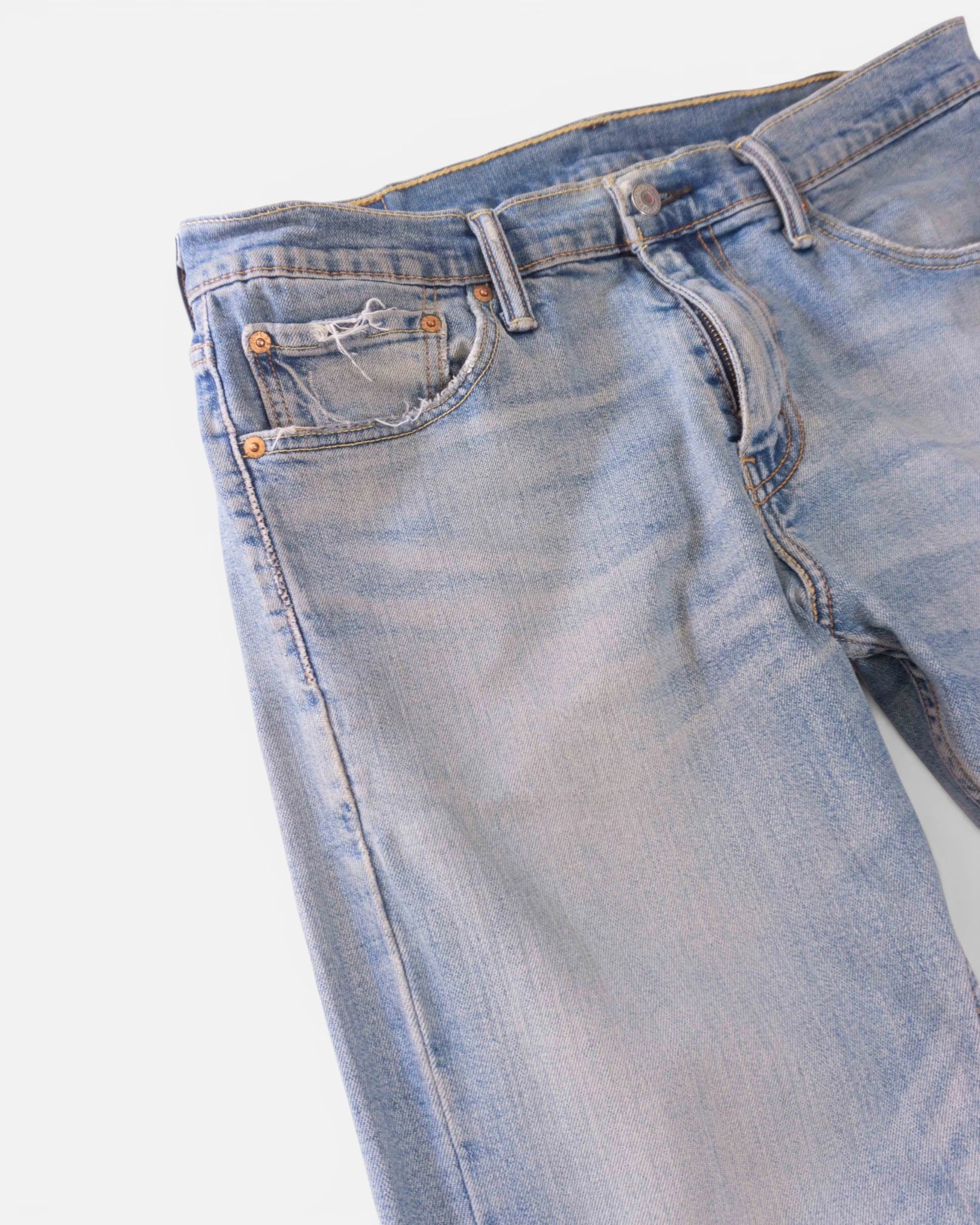 Vaquero Levi's 540 Vintage Azul Claro — W32