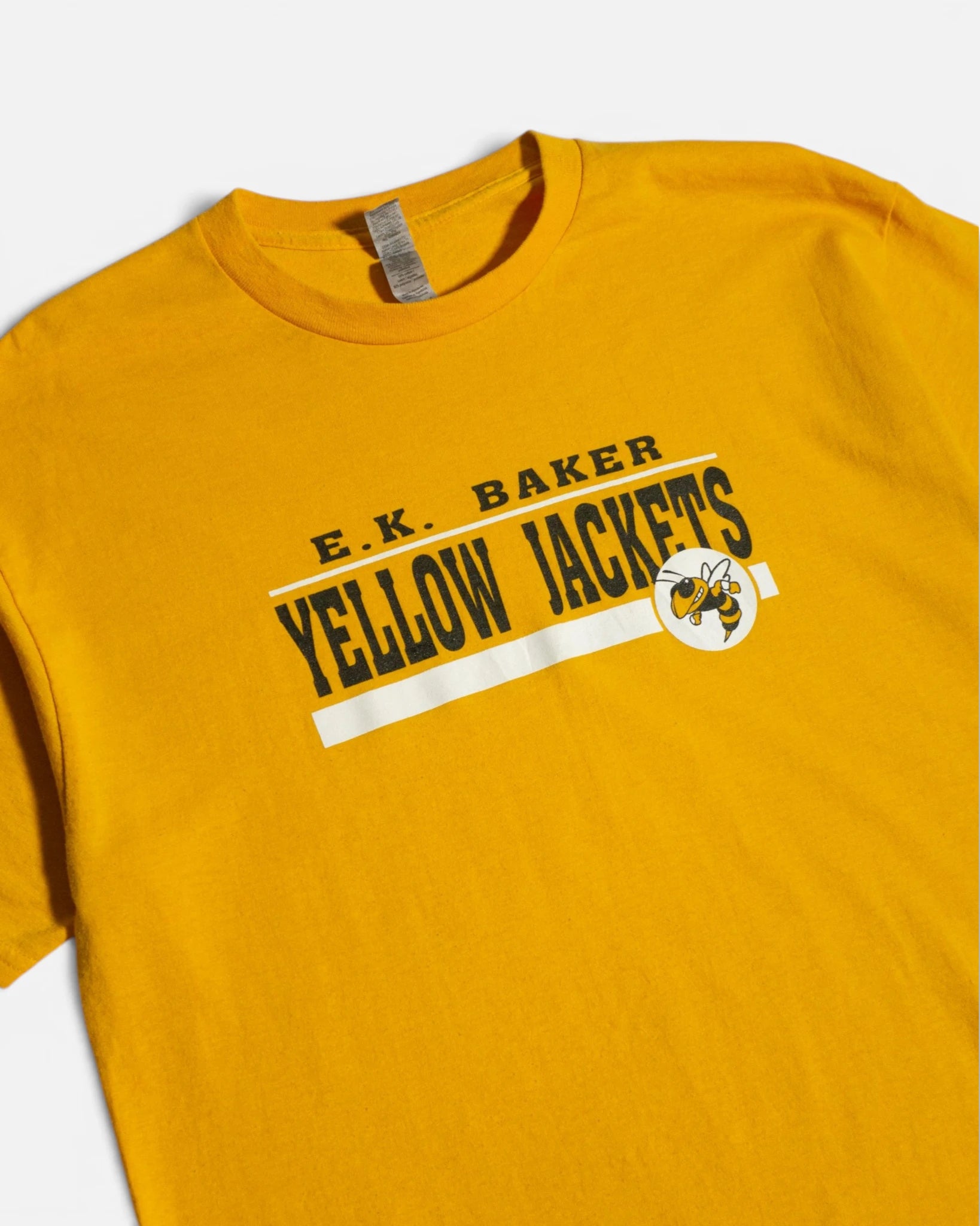Camiseta E.K. Baker Yellow Jackets Vintage — Talla L