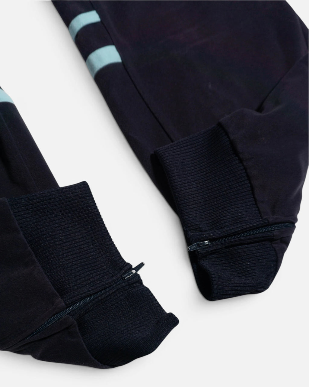 Pantalón Adidas ChallengerY2K 00s — Talla M