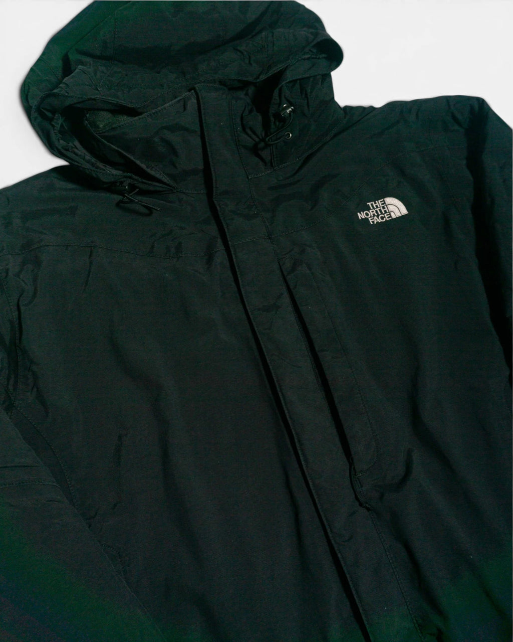 Chaqueta The North Face HyVent Negra — Talla XL