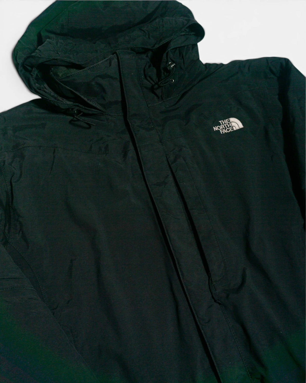 Chaqueta The North Face HyVent Negra — Talla XL