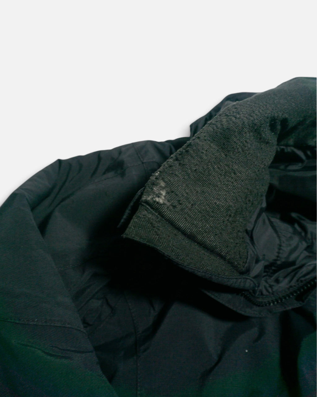 Chaqueta The North Face HyVent Negra — Talla XL
