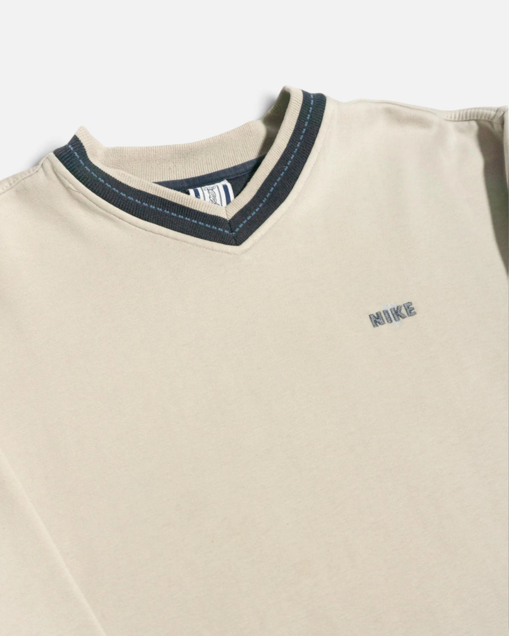 Sudadera Nike Vneck Crema Vintage 90s — Talla S