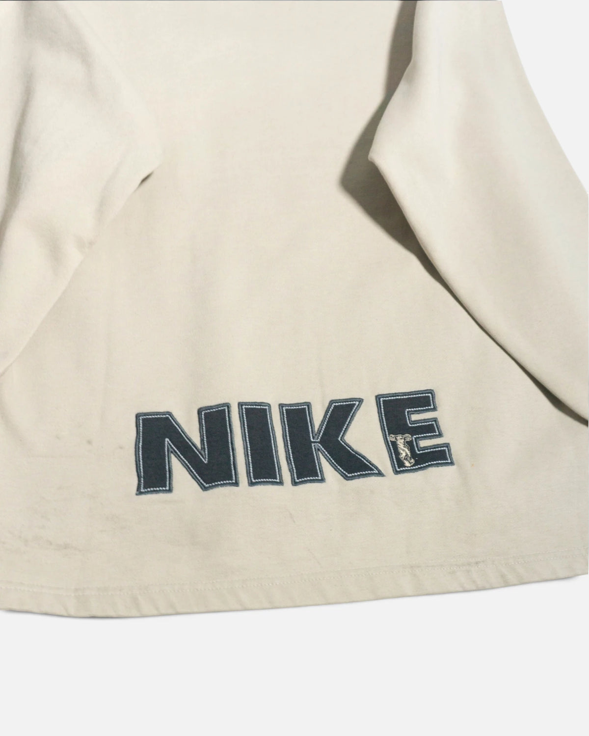 Sudadera Nike Vneck Crema Vintage 90s — Talla S