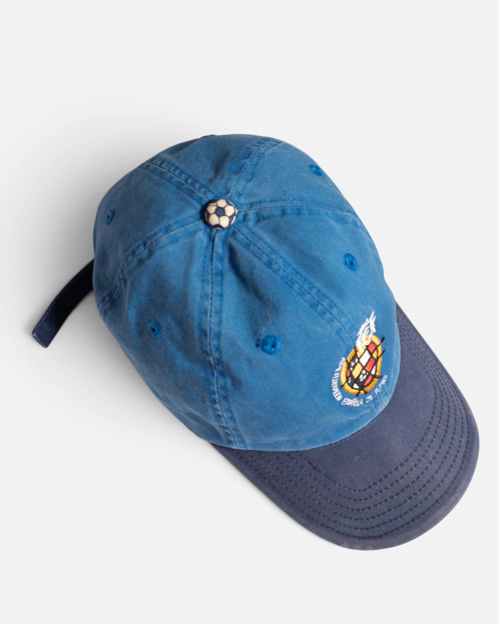 Gorra España Adidas RFEF Celeste Vintage 90s — Talla M