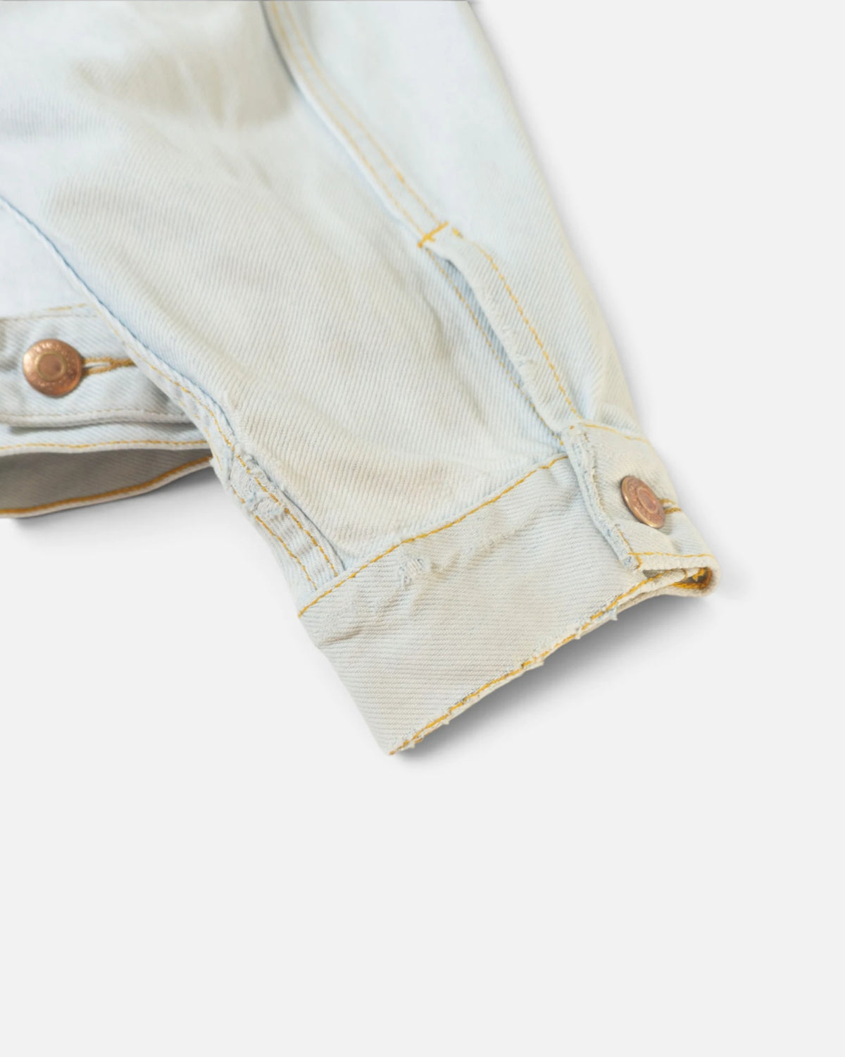 Chaqueta Distressed Levi's Azul Hielo Vintage 90s — Talla M