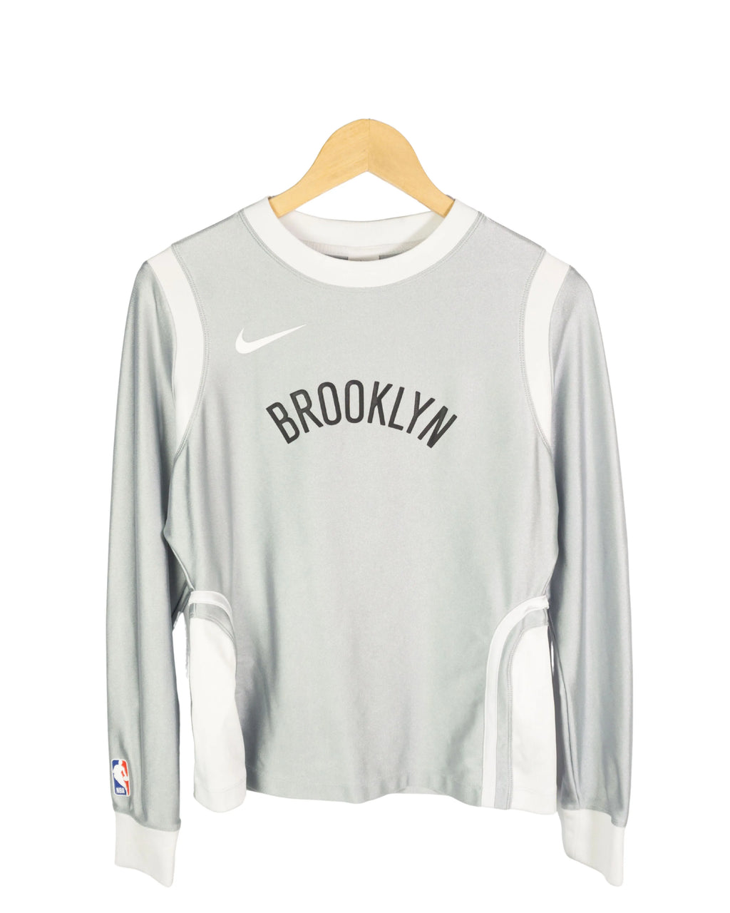 Camiseta deportiva Nike Brooklyn gris/blanco XS