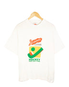 Camiseta Hockey Drevo Gráfica Blanca Vintage 90s — Talla L