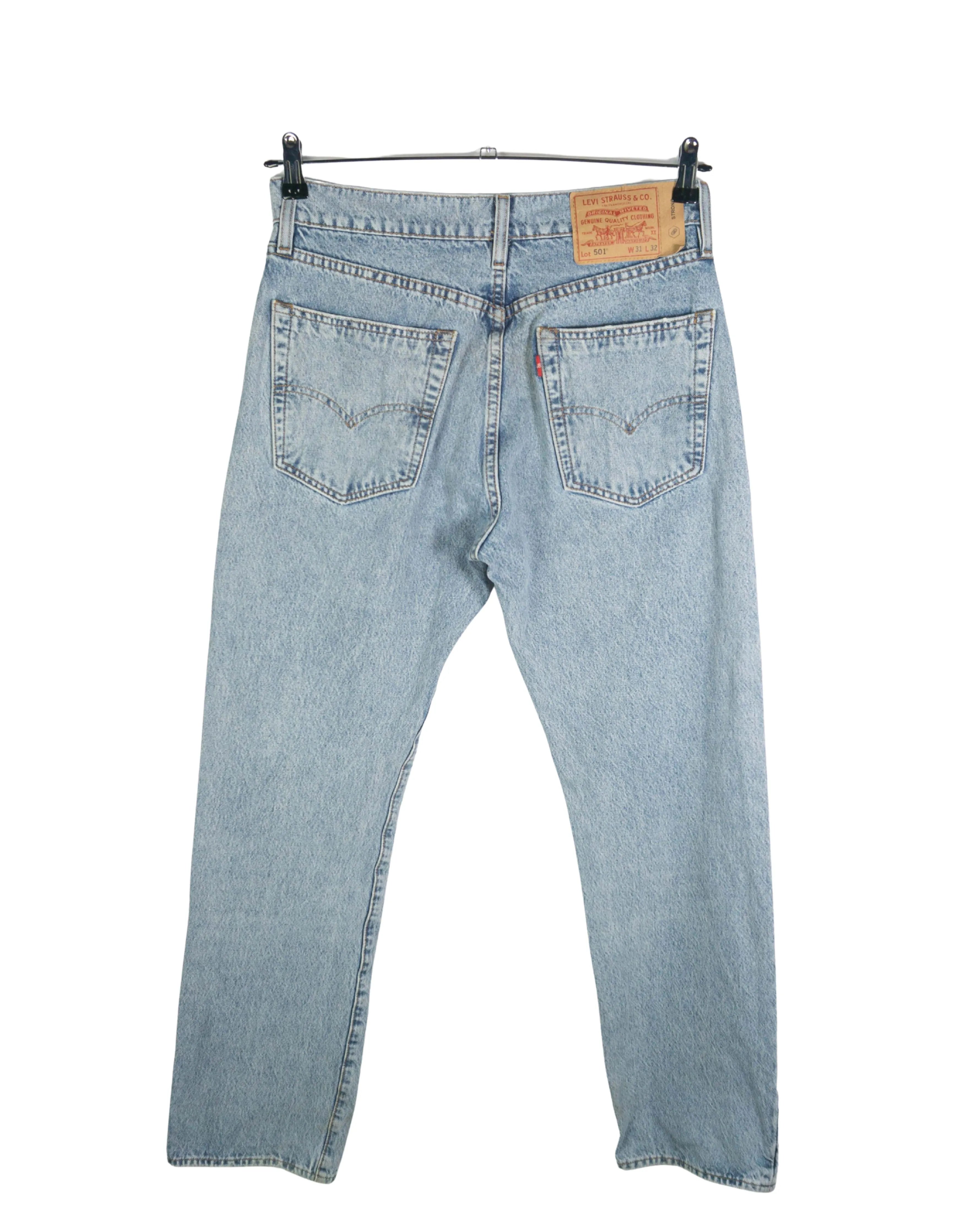 Pantalón vaquero Levis 501 azul claro W31