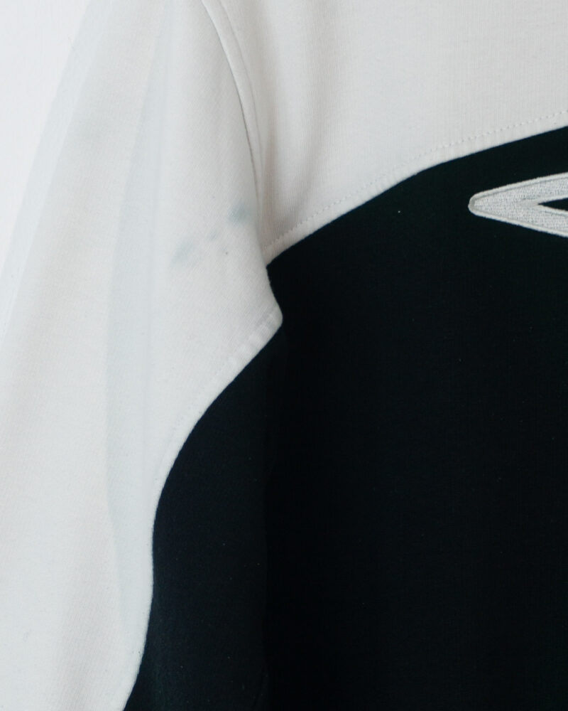 Umbro vintage 00s white/black sweatshirt L - Imagen 4