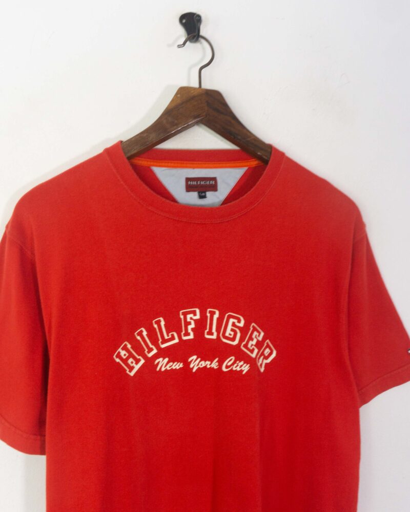 Tommy Hilfiger red t-shirt L - Imagen 3