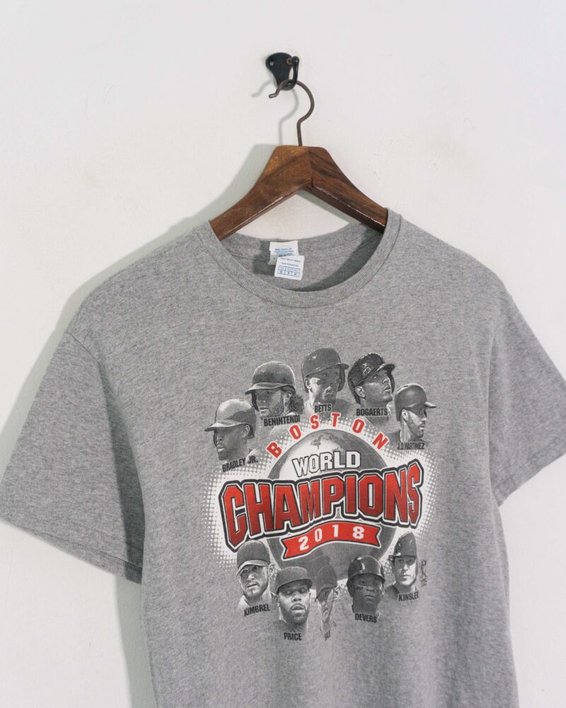 Boston World Champions 2018 grey tee M - Imagen 4