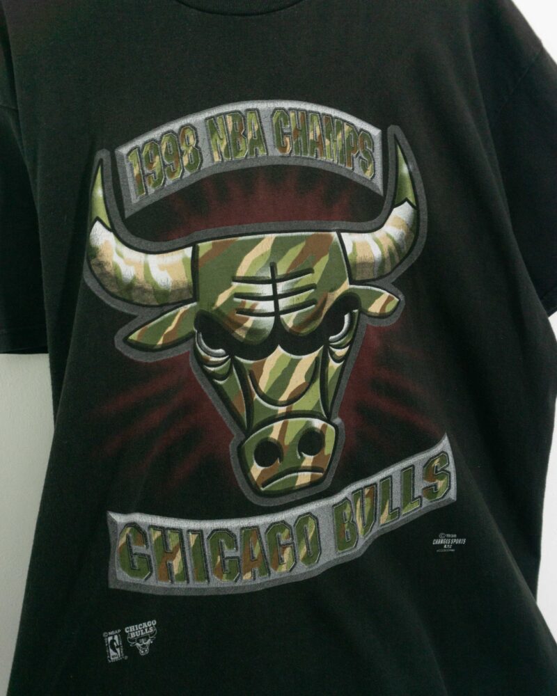 Delta Pro Weight Chicago Bulls NBA Champion 1998 black print XL - Imagen 3