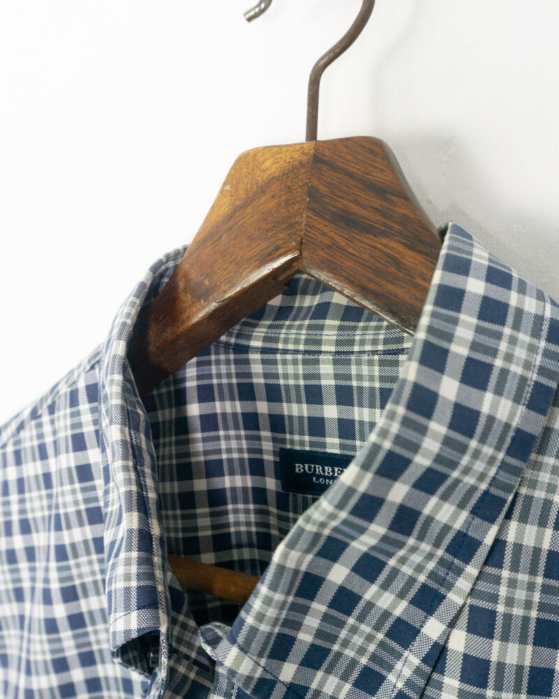 Burberrys vintage 00s shirt XL - Imagen 4