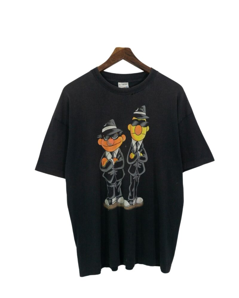 Sesame Street vintage 90s black print XL