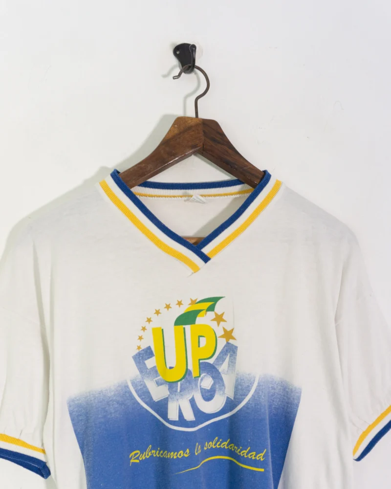 Camiseta Europa vintage 00s XXL - Imagen 3