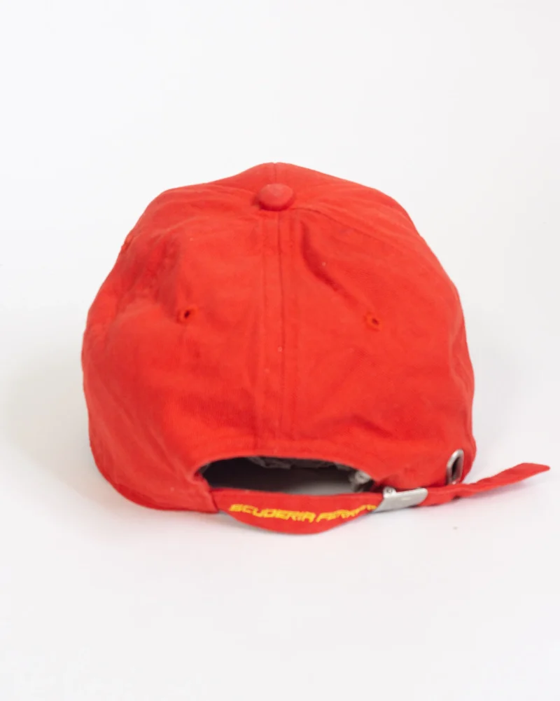 Gorra roja Ferrari - Imagen 3