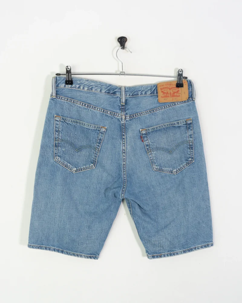 Short vaquero Levis 501 W32 - Imagen 3
