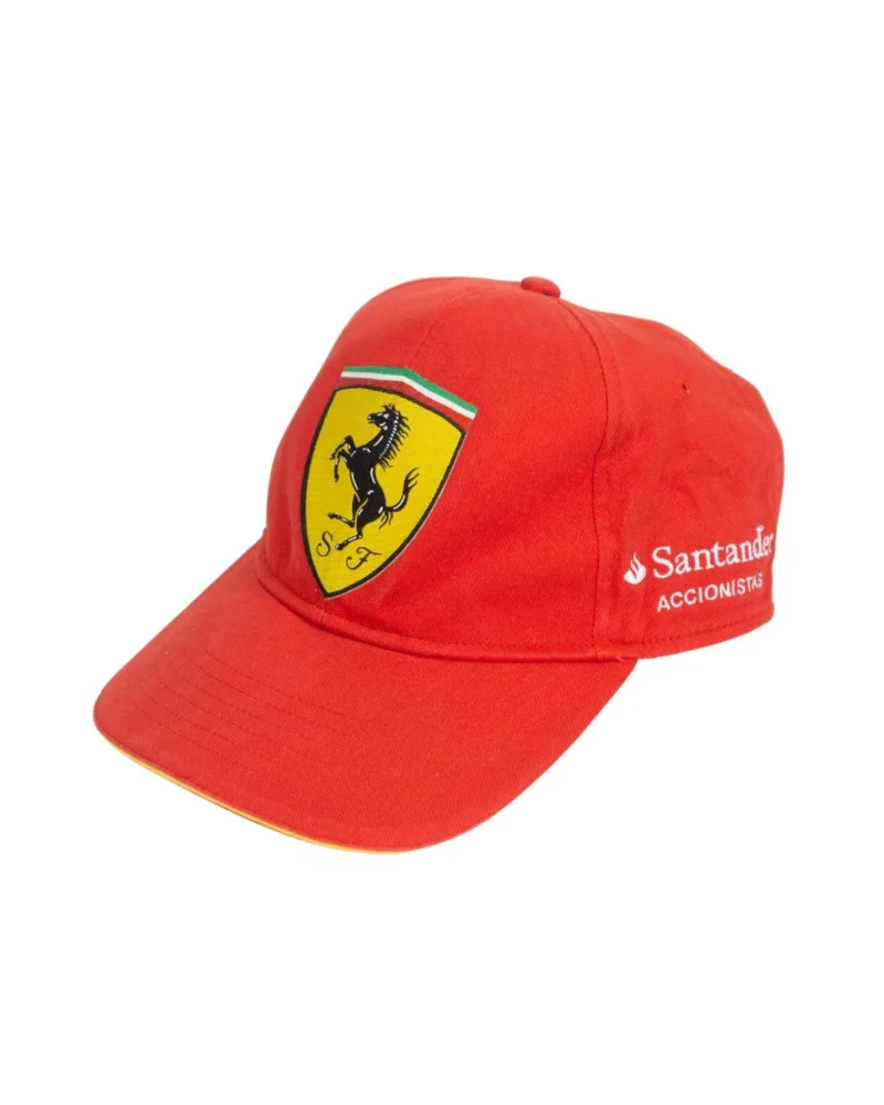 Gorra roja Ferrari