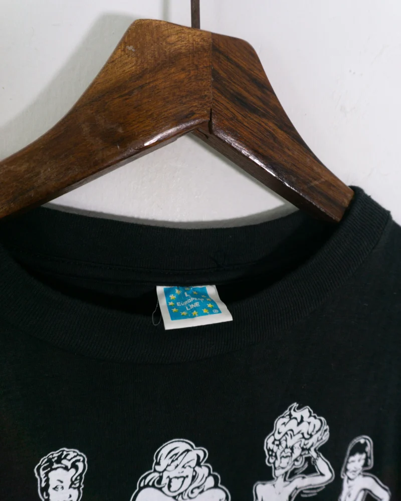 Camiseta print negra vintage 90s M - Imagen 4