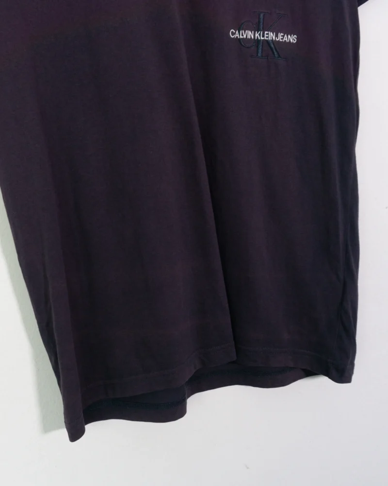 Camiseta bordado Calvin Klein azul marino M - Imagen 4