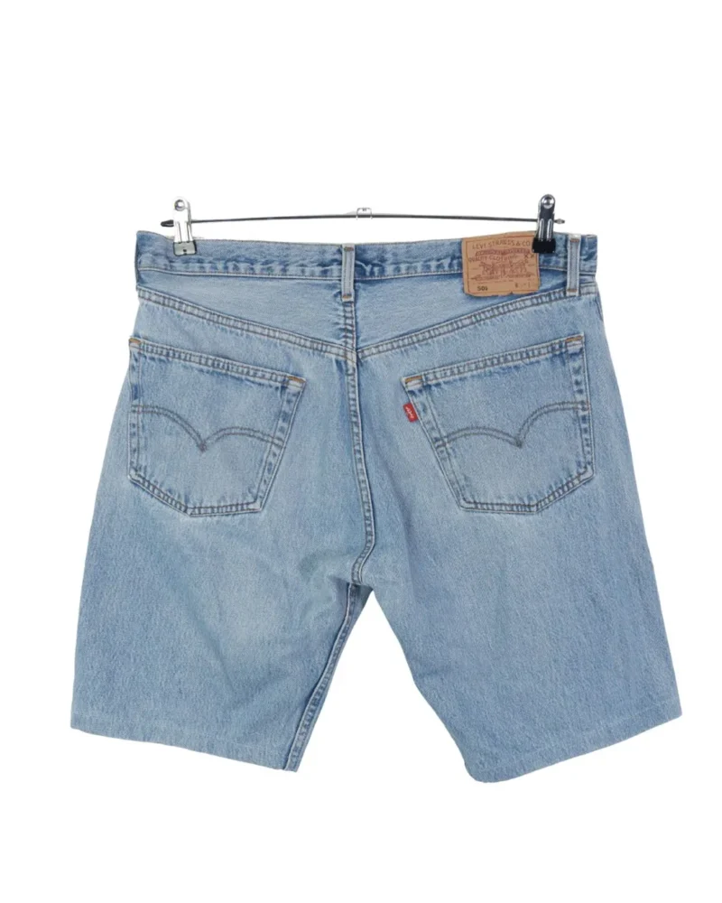 Vaquero corto Levis vintage 00s azul claro W38