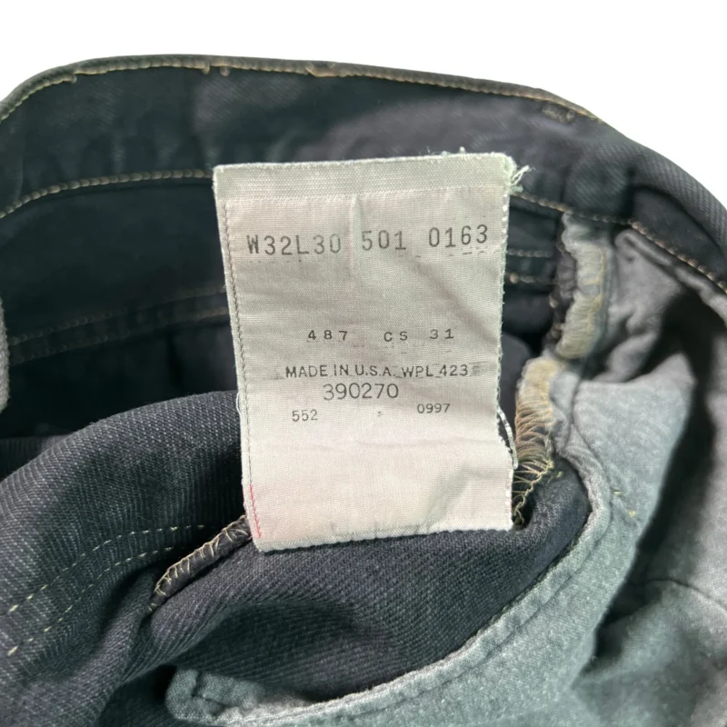 Vaquero Levis 501 vintage 90s Made in USA azul marino W32 - Imagen 3
