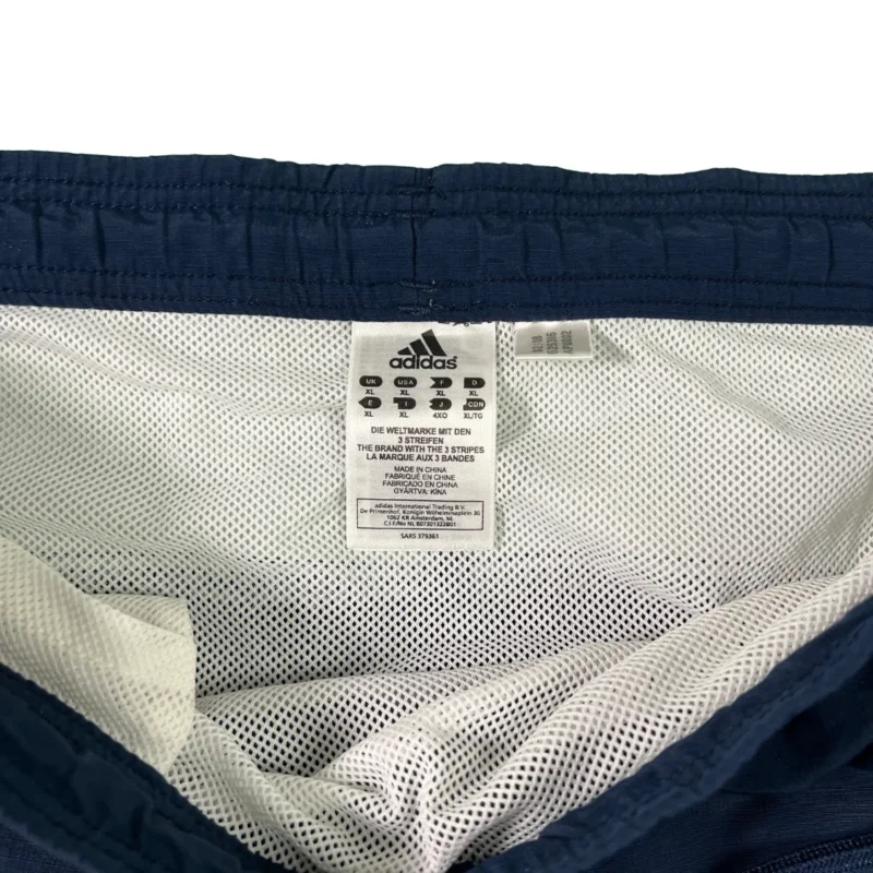 Pantalón corto Adidas azul marino XL - Imagen 4