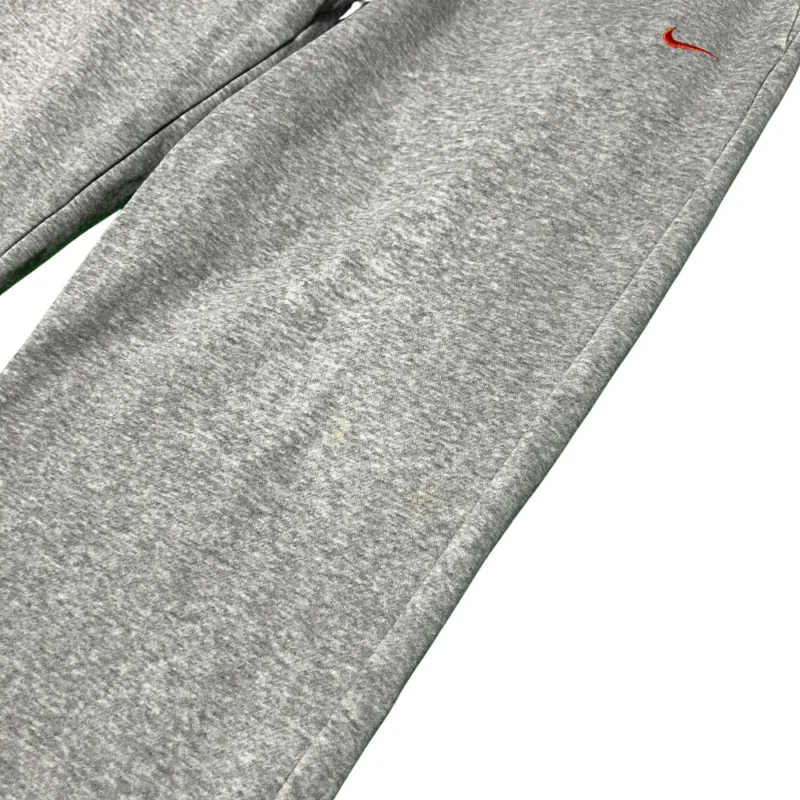 Pantalón deportivo Nike gris M - Imagen 2