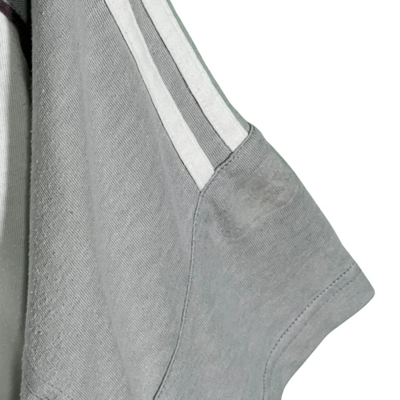 Camiseta Adidas vintage 00s gris/blanco XL - Imagen 4