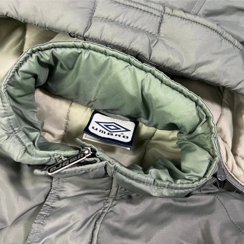 Abrigo Umbro vintage 90s marrón/beige M (oversize) - Imagen 4 - Lacaie Vintage