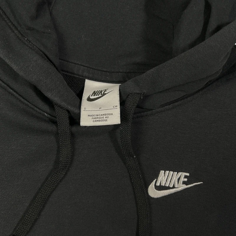 Sudadera básica Nike negra S - Imagen 3 - Lacaie Vintage
