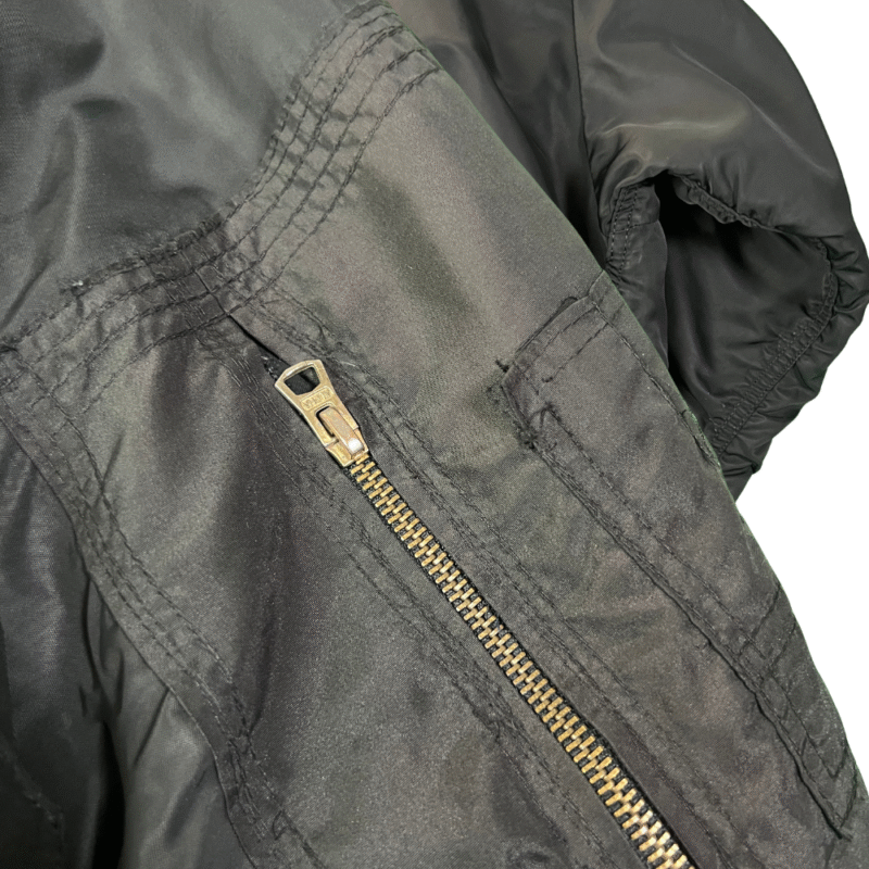 Chaqueta bomber Alpha Industries vintage negra L - Imagen 4 - Lacaie Vintage