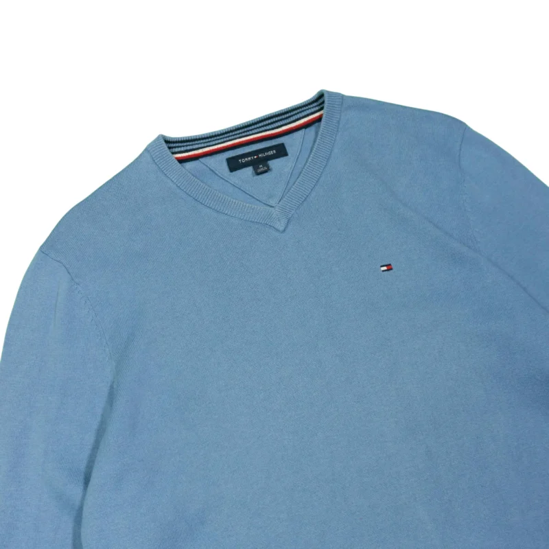 Jersey cuello de pico Tommy Hilfiger azul M - Imagen 2 - Lacaie Vintage