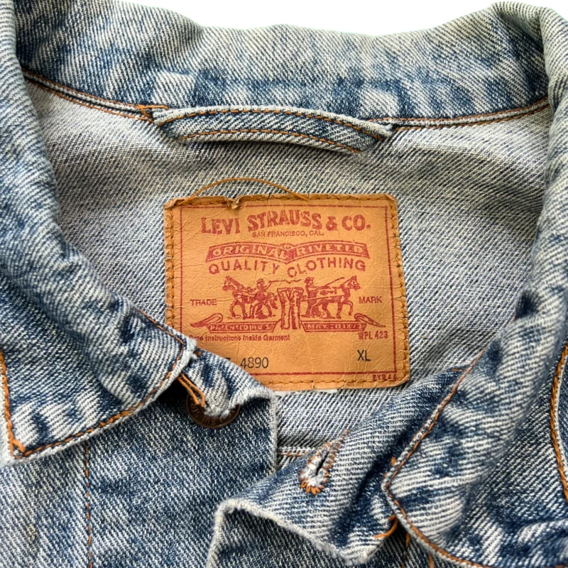 Chaqueta vaquera Levis vintage 00s XL - Imagen 3 - Lacaie Vintage
