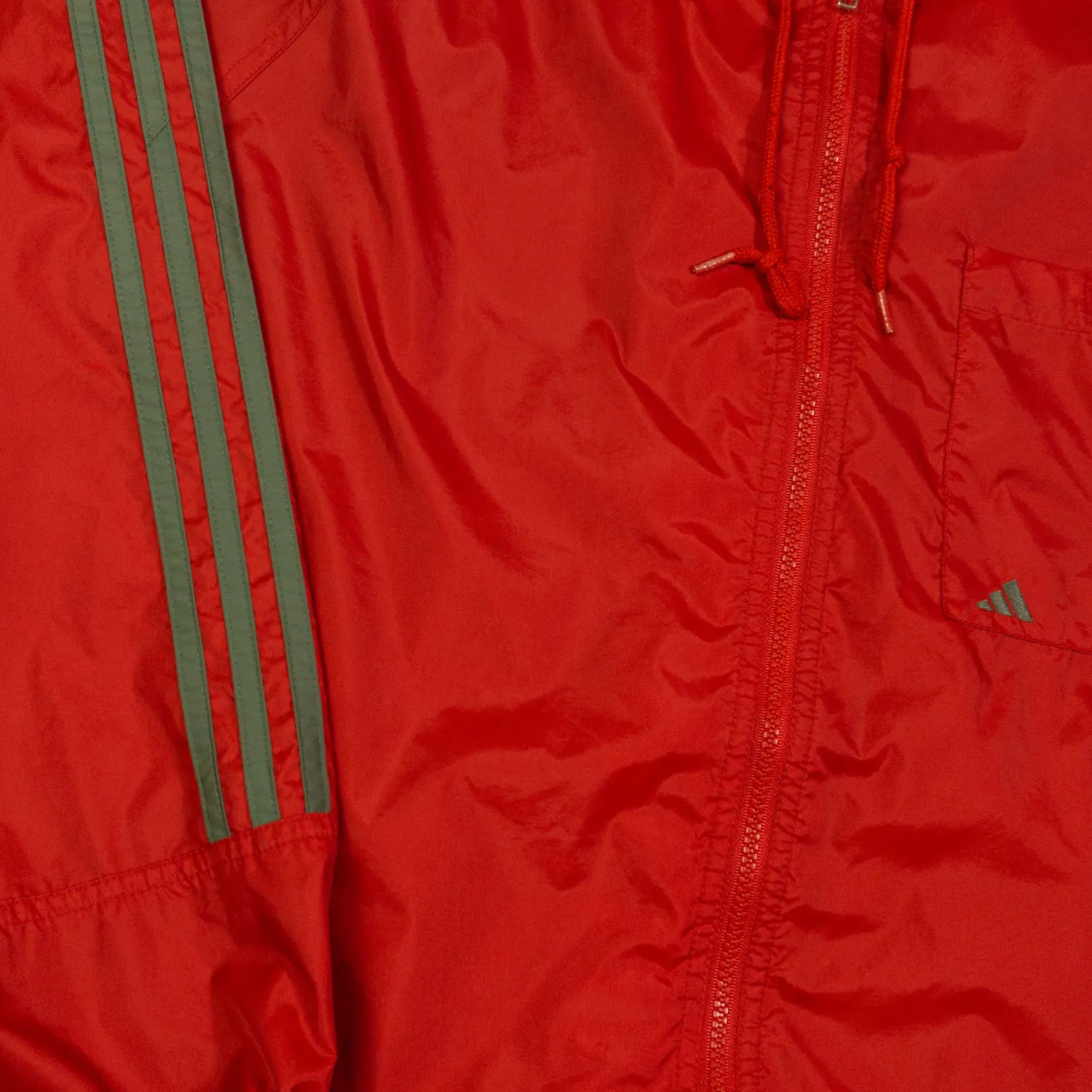 Cortavientos Adidas vintage 90s rojo L - Lacaie Vintage Cortavientos Adidas vintage 90s rojo L - Imagen 2