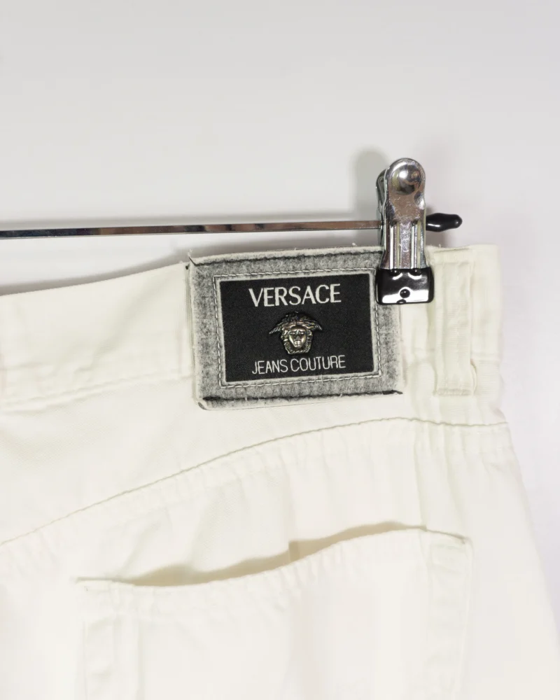 Pantalón Versace vintage 90s blanco 38 - Imagen 8 - Lacaie Vintage