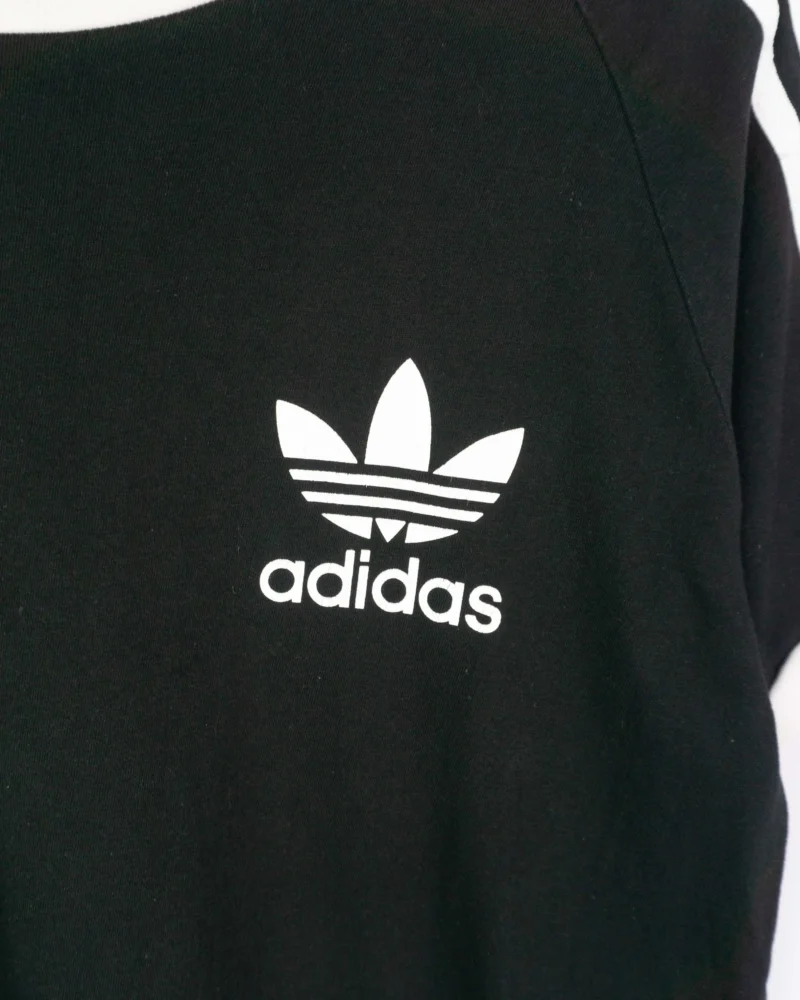 Camiseta Adidas originals negra M - Imagen 3 - Lacaie Vintage