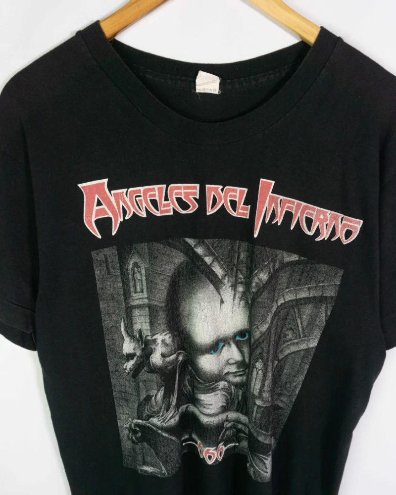 Camiseta Angeles Del Infierno Fruit Of The Loom negra M - Imagen 2 - Lacaie Vintage
