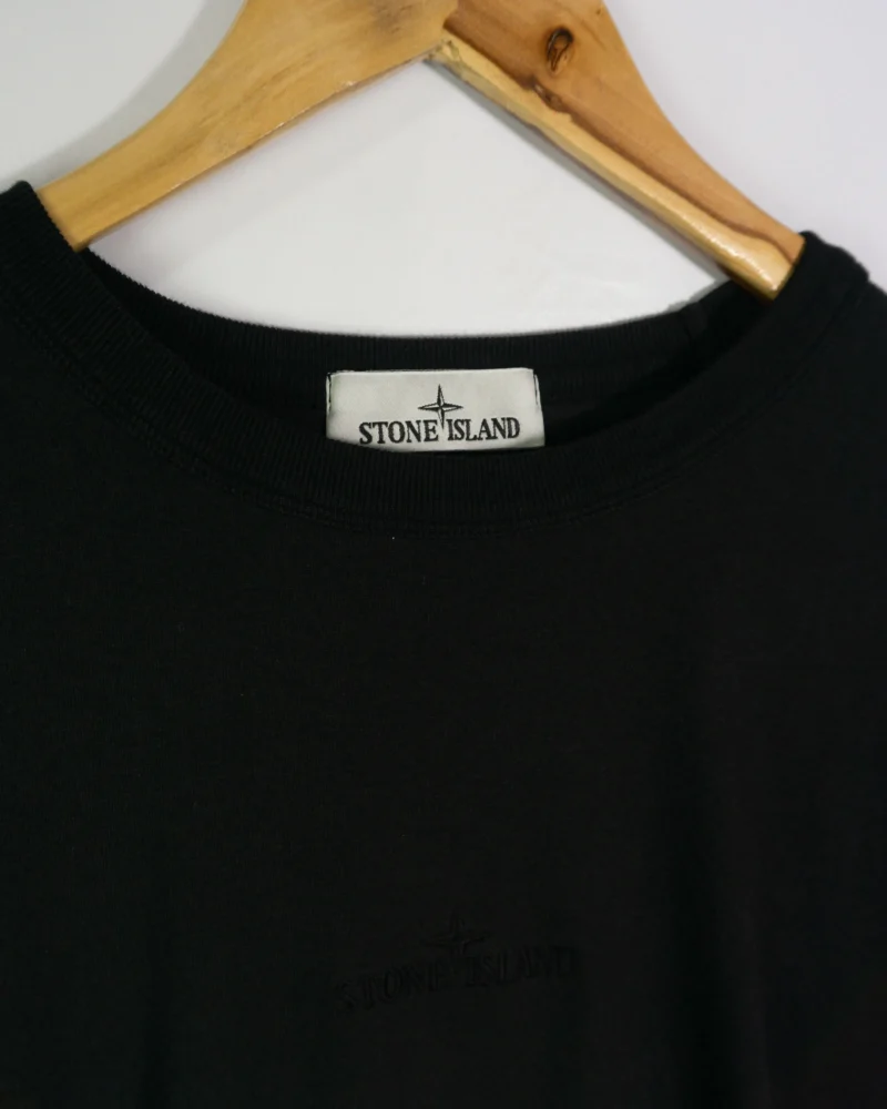 Camiseta Stone Island negra XL - Imagen 4 - Lacaie Vintage