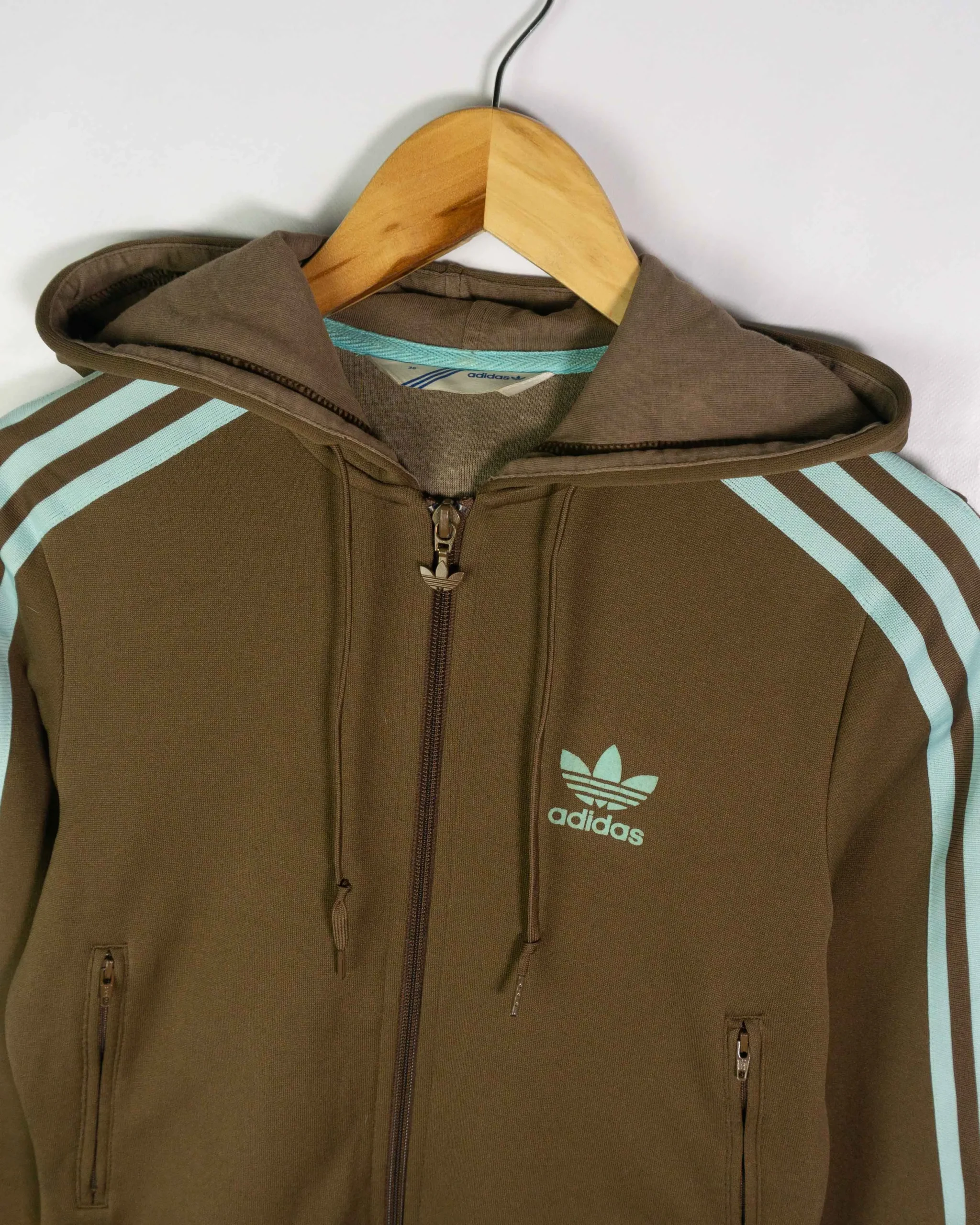 Sudadera con cremallera Adidas verde 36 - Lacaie Vintage Sudadera con cremallera Adidas verde 36 - Imagen 2 - Lacaie Vintage