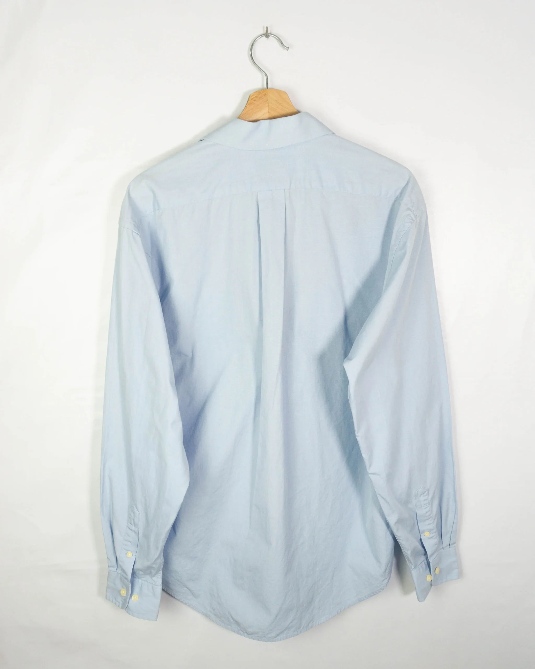 Camisa Yves Saint Laurent vintage 90s azul claro L - Lacaie Vintage Camisa Yves Saint Laurent vintage 90s azul claro L - Imagen 4 - Lacaie Vintage