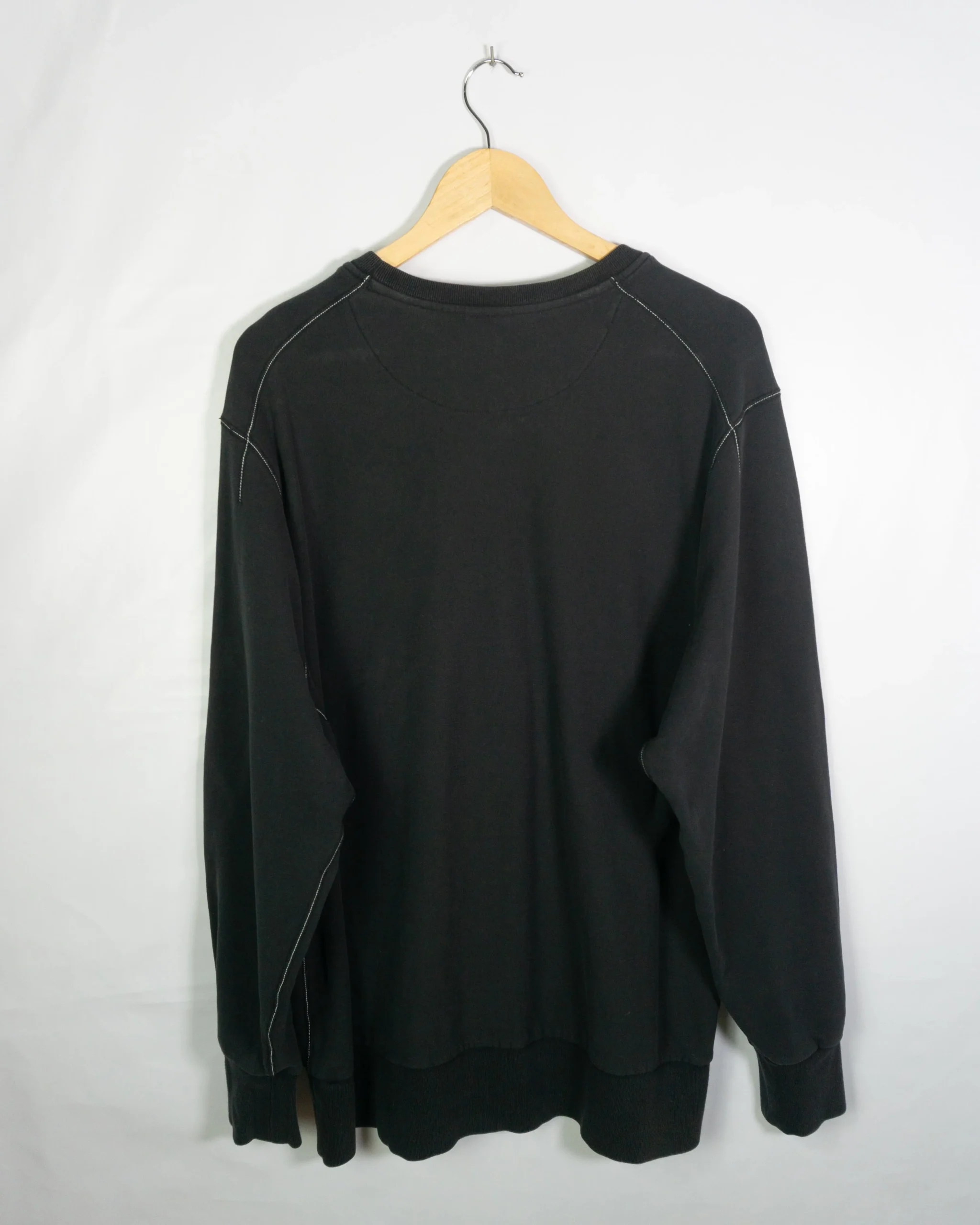 Sudadera Nike vintage 00s negra XXL - Lacaie Vintage Sudadera Nike vintage 00s negra XXL - Imagen 4