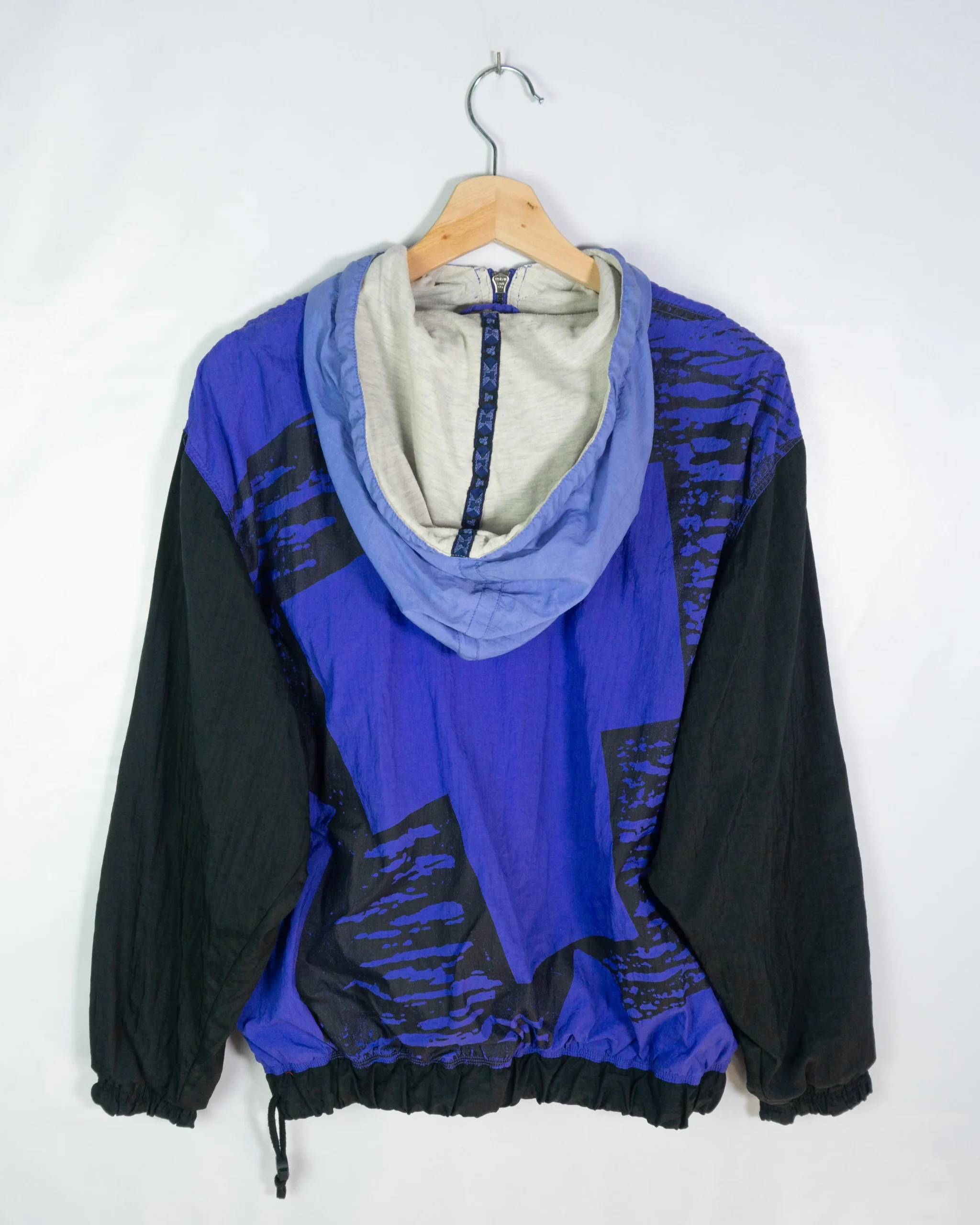 Chaqueta deportiva Nike vintage 90s azul/negro M - Lacaie Vintage Chaqueta deportiva Nike vintage 90s azul/negro M - Imagen 4