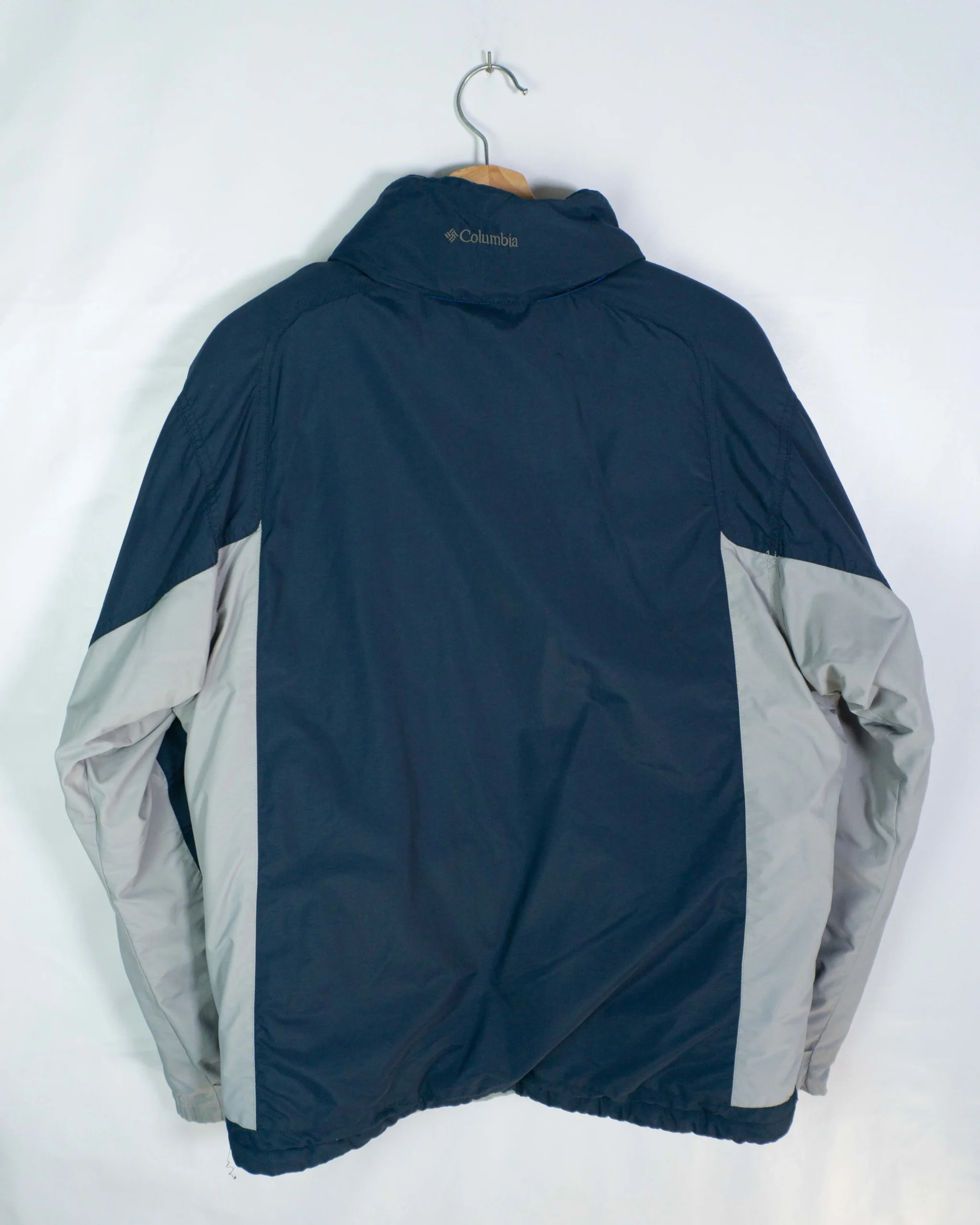 Abrigo Columbia vintage 00s azul marino/gris M - Lacaie Vintage Abrigo Columbia vintage 00s azul marino/gris M - Imagen 12 - Lacaie Vintage