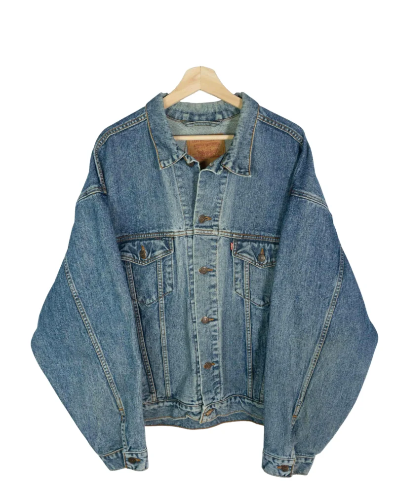 Chaqueta vaquera Levis vintage 00s XL - Lacaie Vintage Chaqueta vaquera Levis vintage 00s XL - Lacaie Vintage